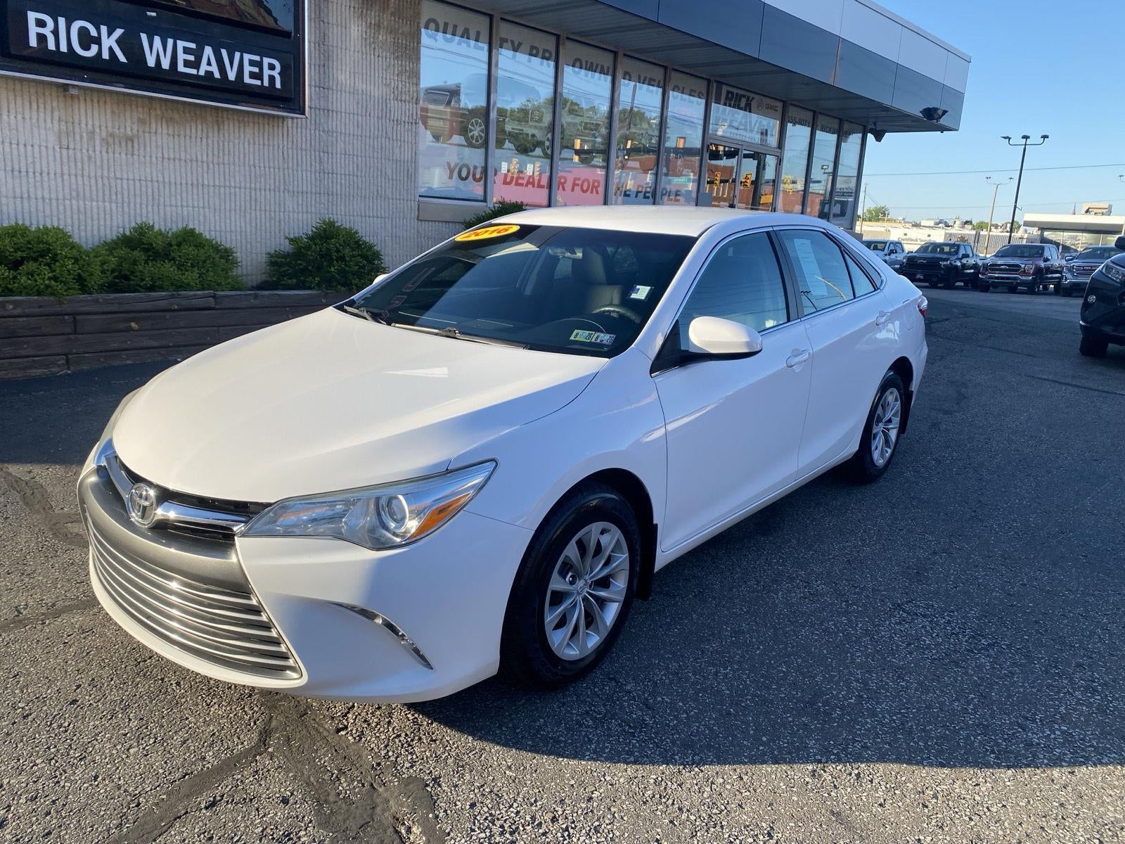 2016 Toyota Camry XSE