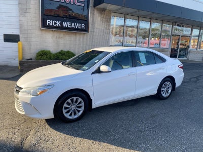 2016 Toyota Camry XSE
