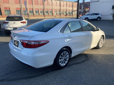 2016 Toyota Camry XSE