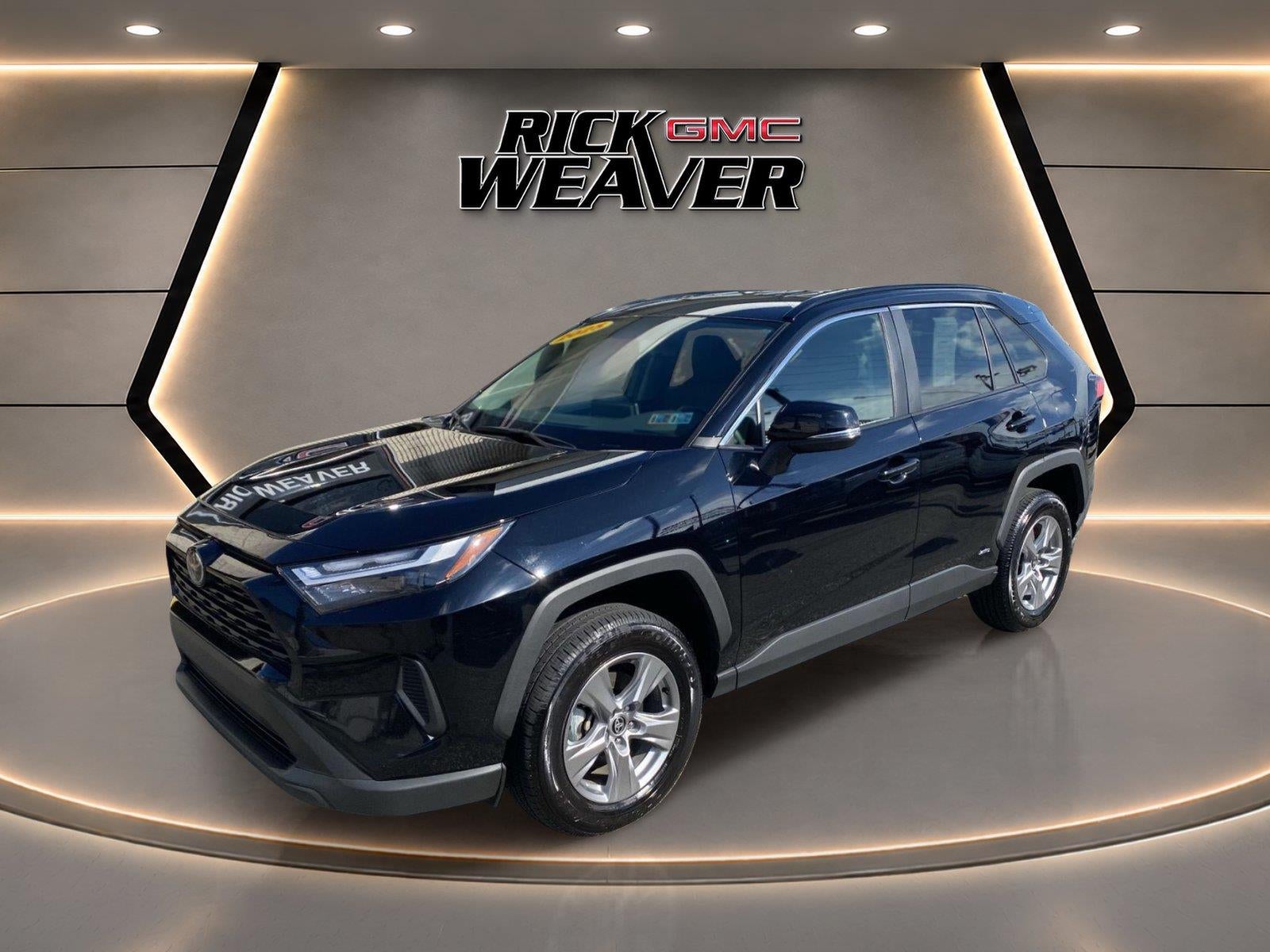 2025 Toyota RAV4 Hybrid XLE