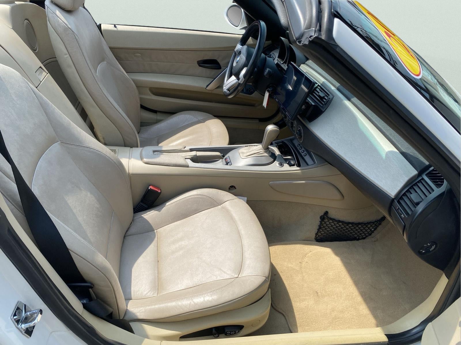 2004 BMW Z4 3.0i