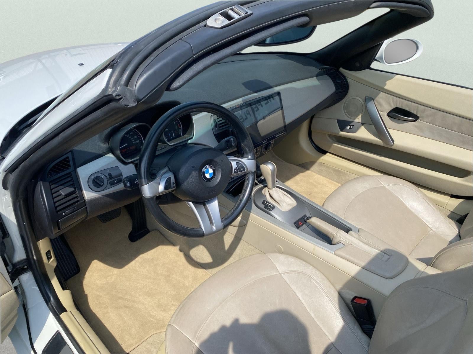 2004 BMW Z4 3.0i