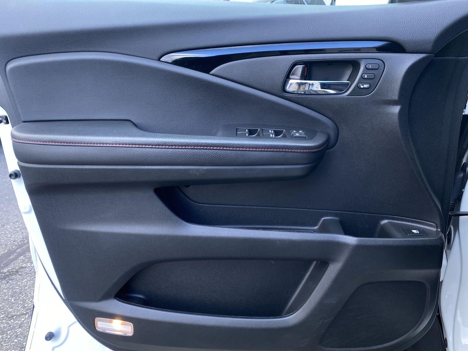 2022 Honda Ridgeline Black Edition