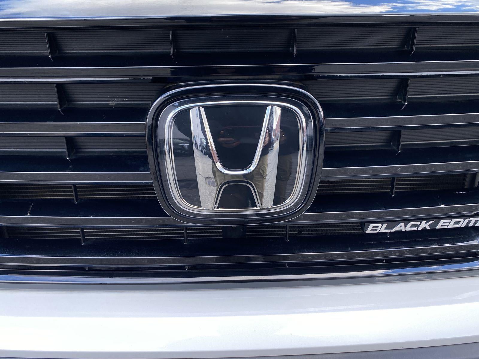 2022 Honda Ridgeline Black Edition