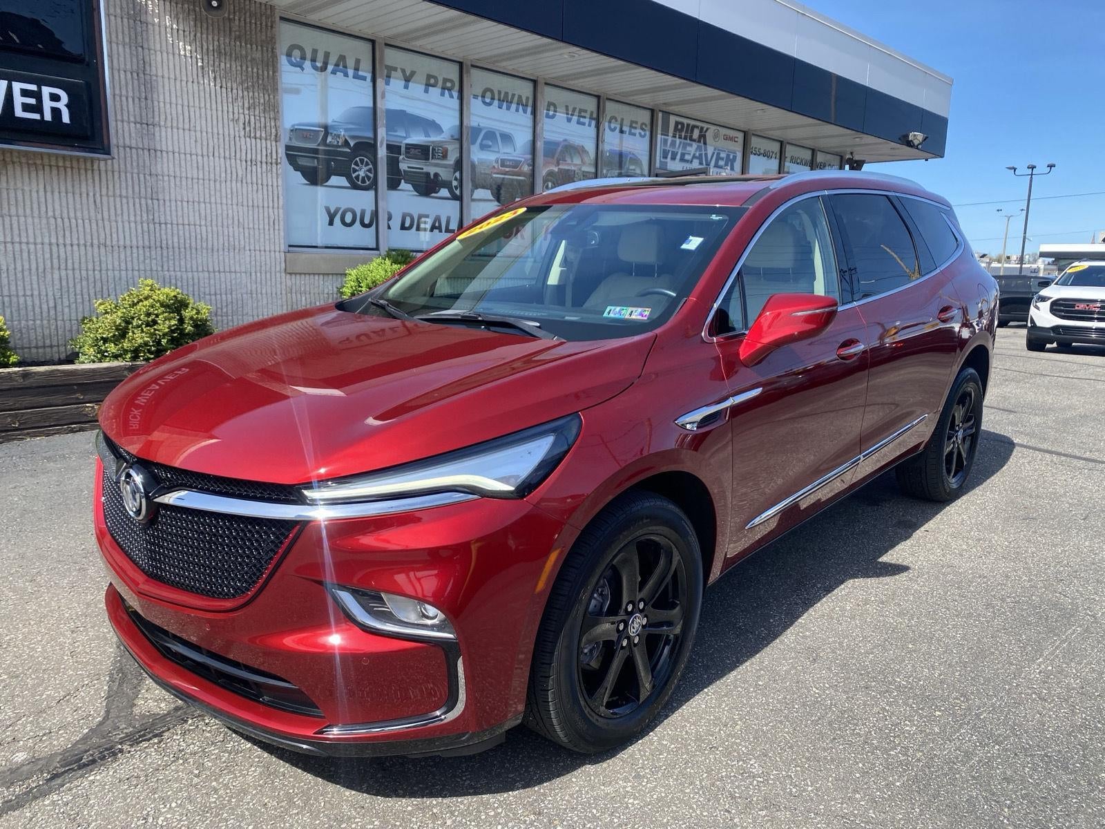 2023 Buick Enclave Essence