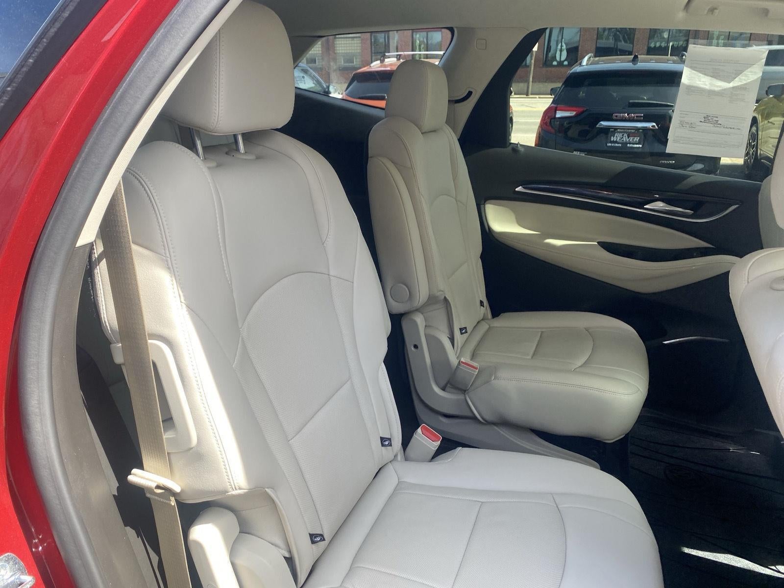 2023 Buick Enclave Essence