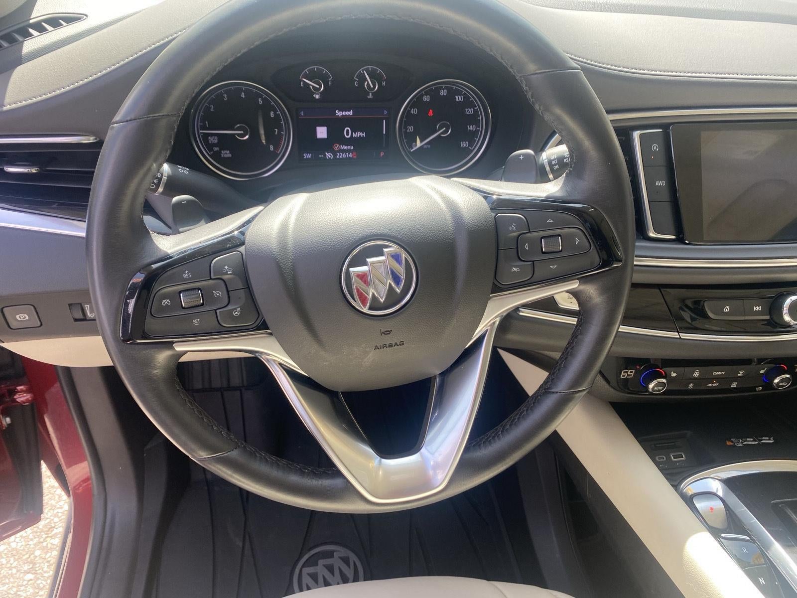 2023 Buick Enclave Essence