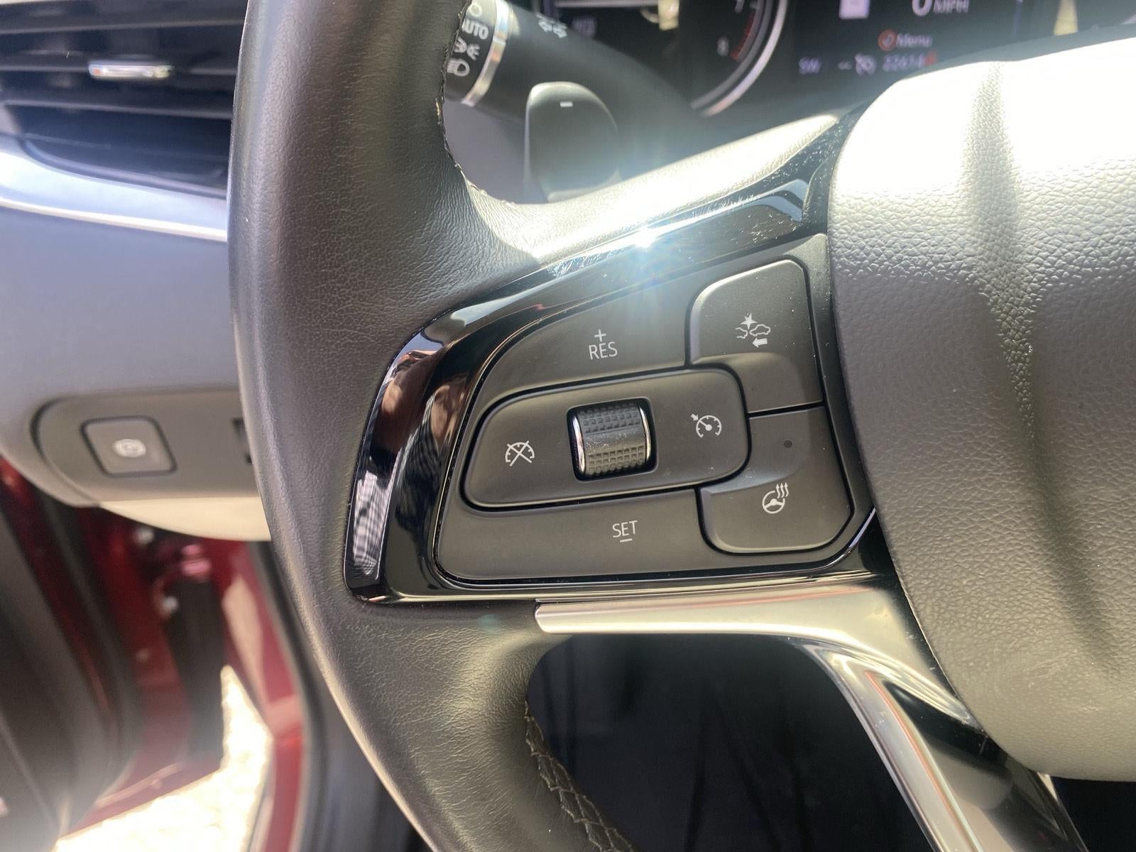 2023 Buick Enclave Essence