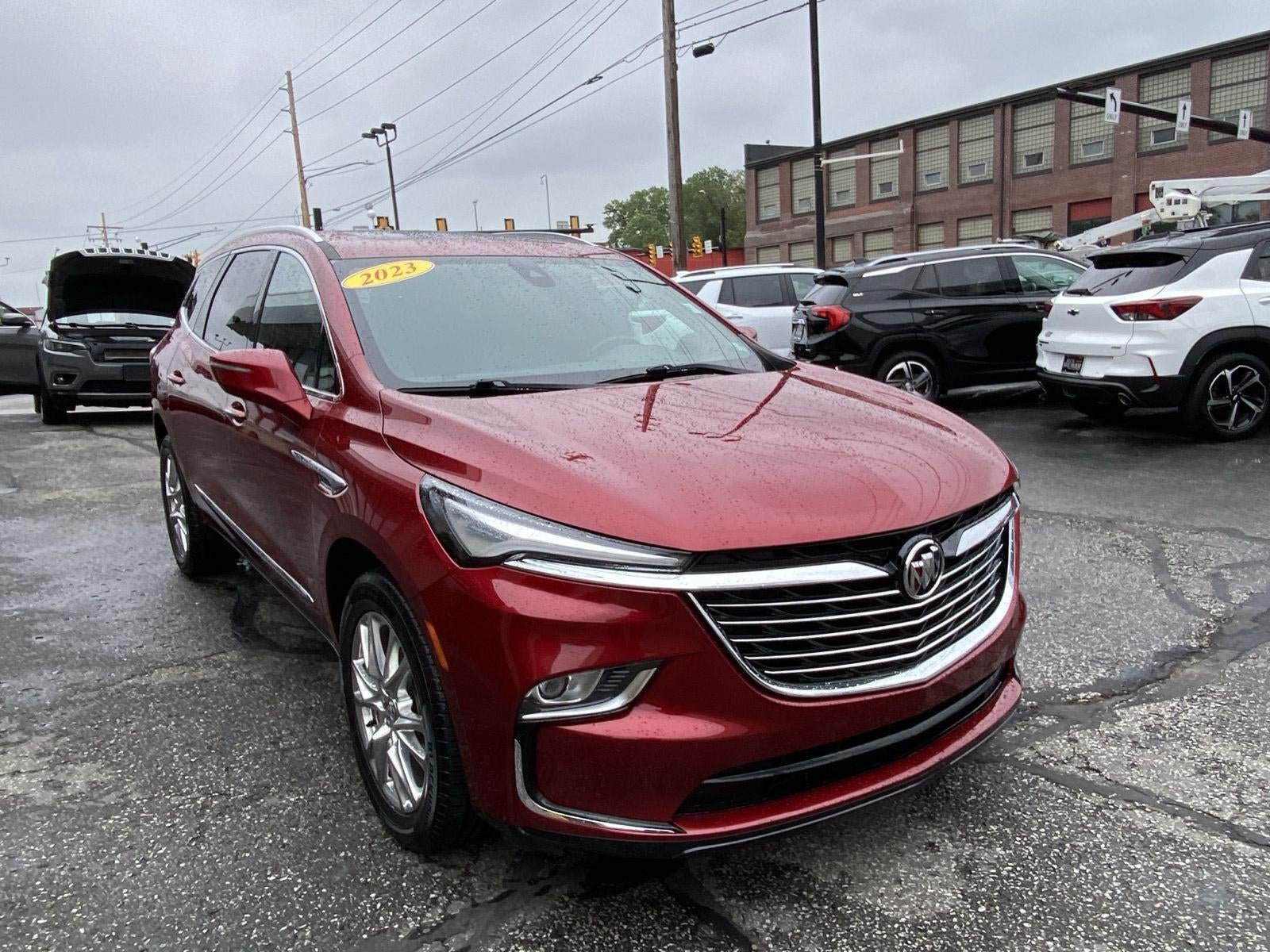 2023 Buick Enclave Essence