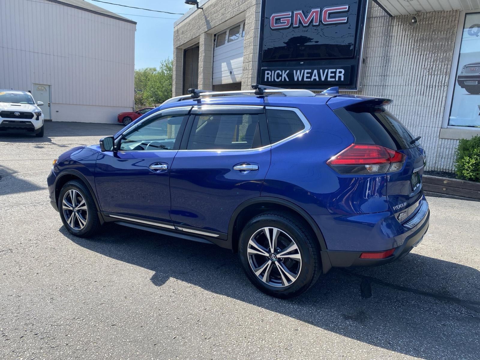 2017 Nissan Rogue SL