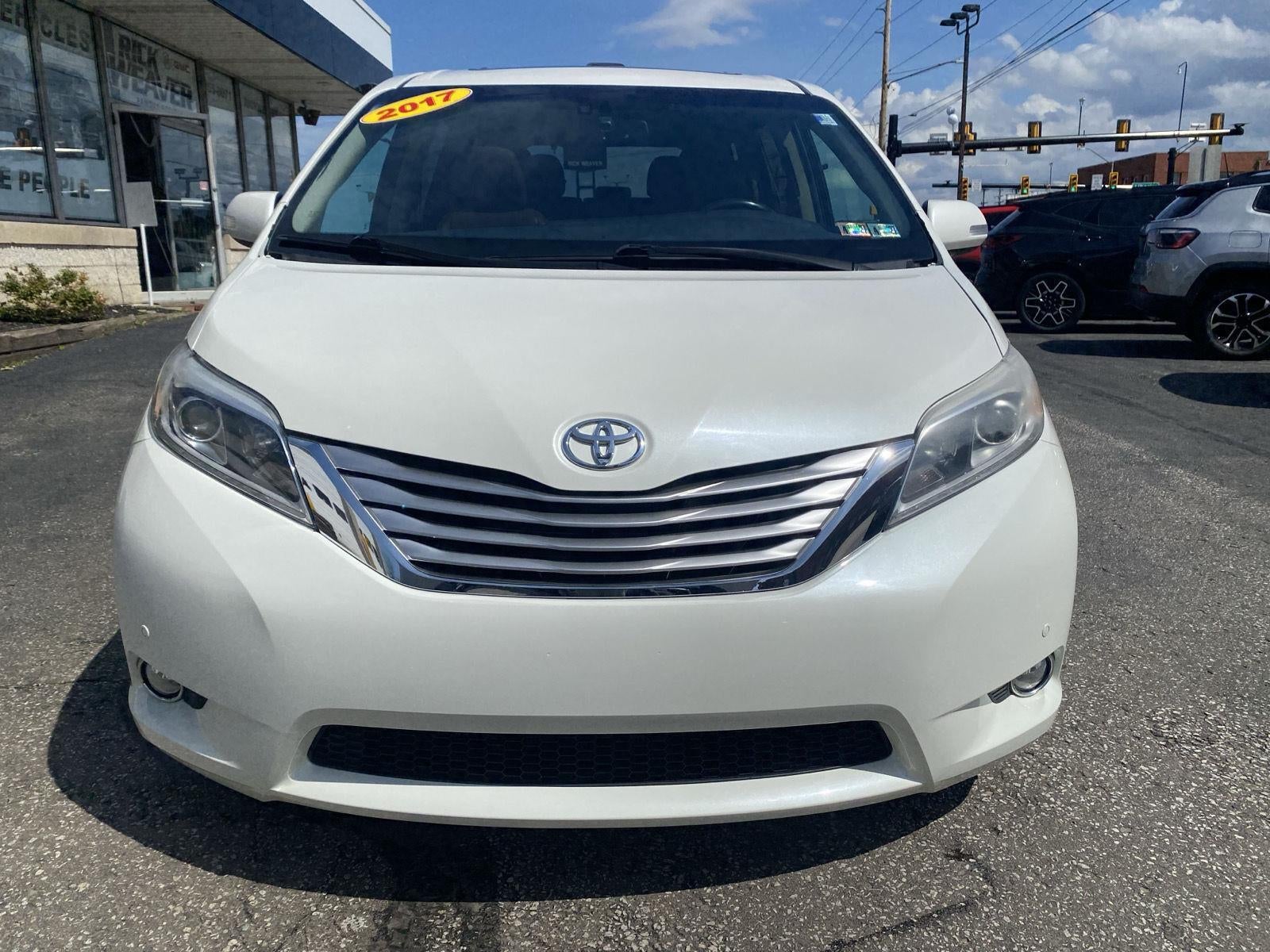 2017 Toyota Sienna Limited Premium 7 Passenger