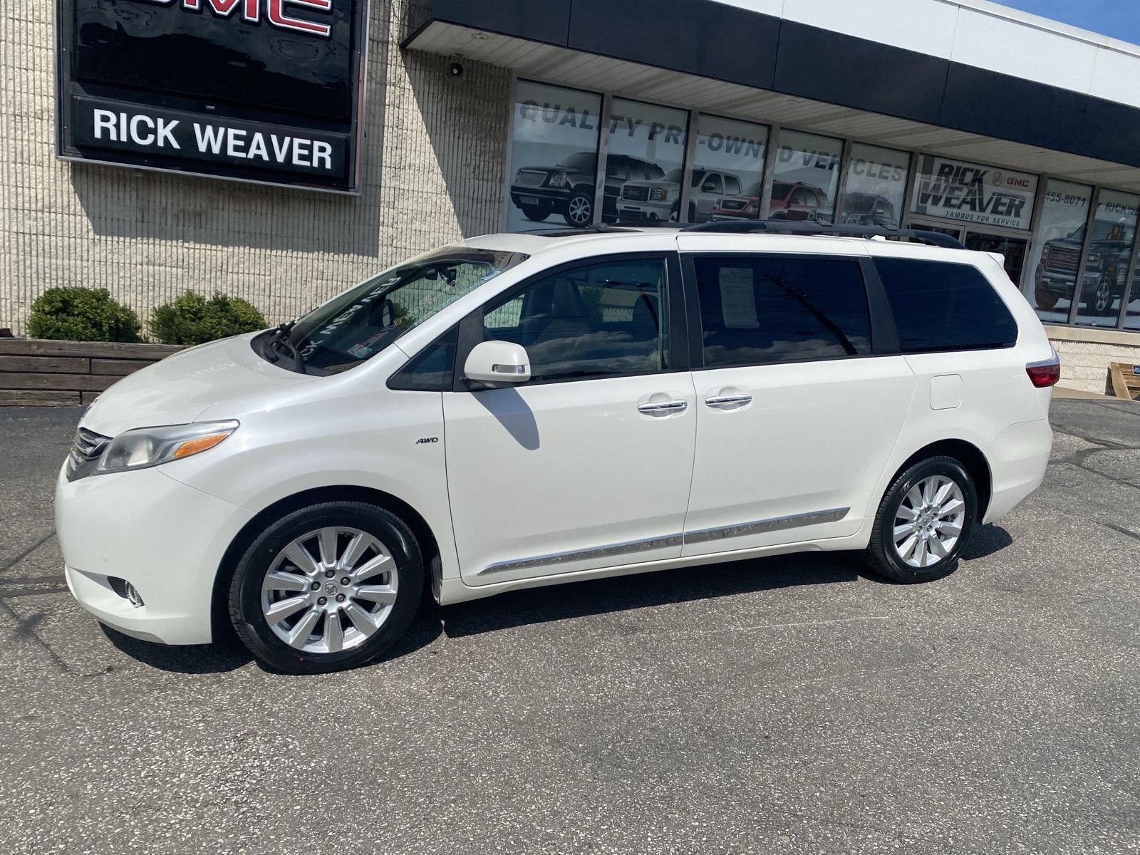 2017 Toyota Sienna Limited Premium 7 Passenger