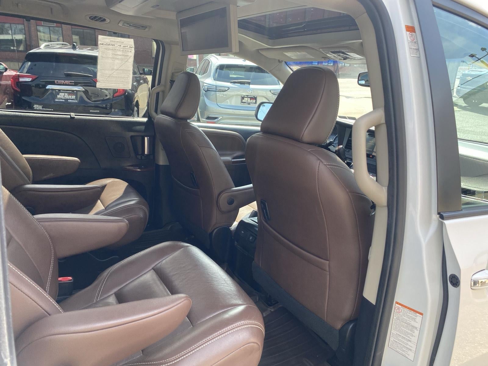 2017 Toyota Sienna Limited Premium 7 Passenger