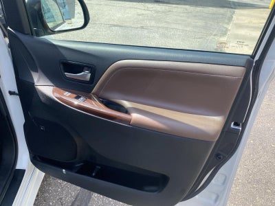 2017 Toyota Sienna Limited Premium 7 Passenger