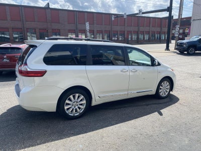 2017 Toyota Sienna Limited Premium 7 Passenger