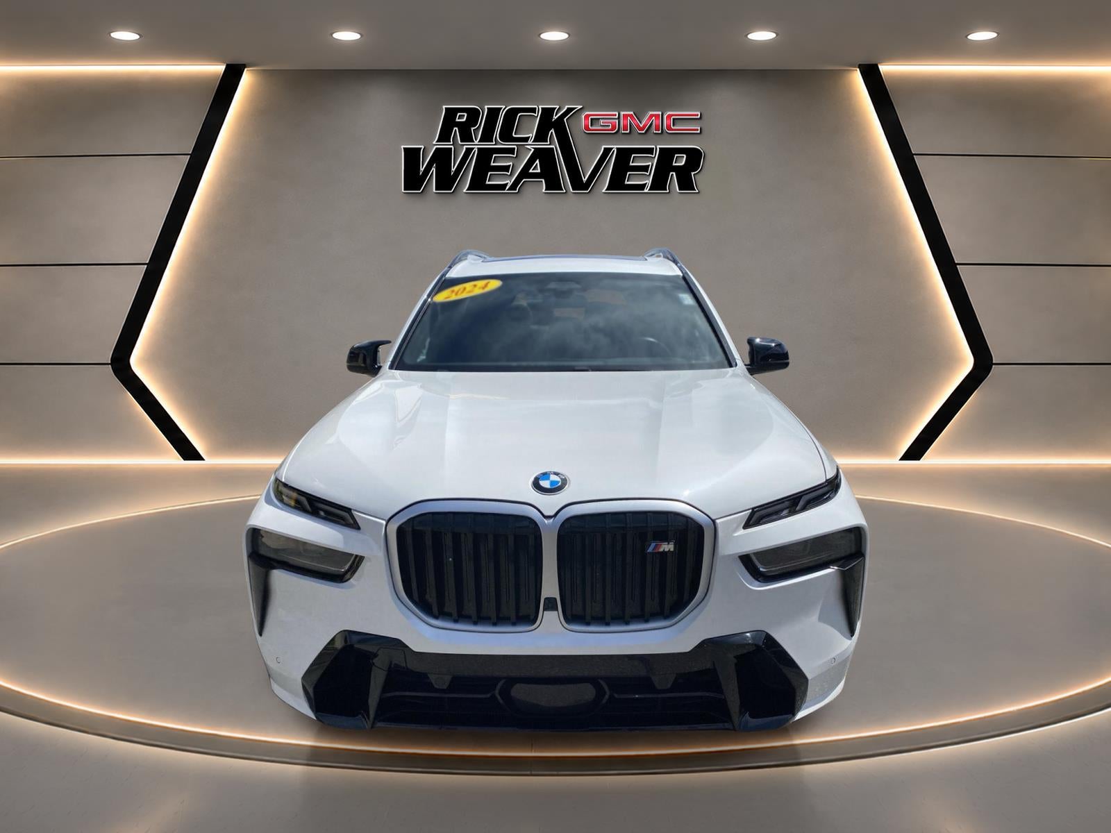 2024 BMW X7 M60i