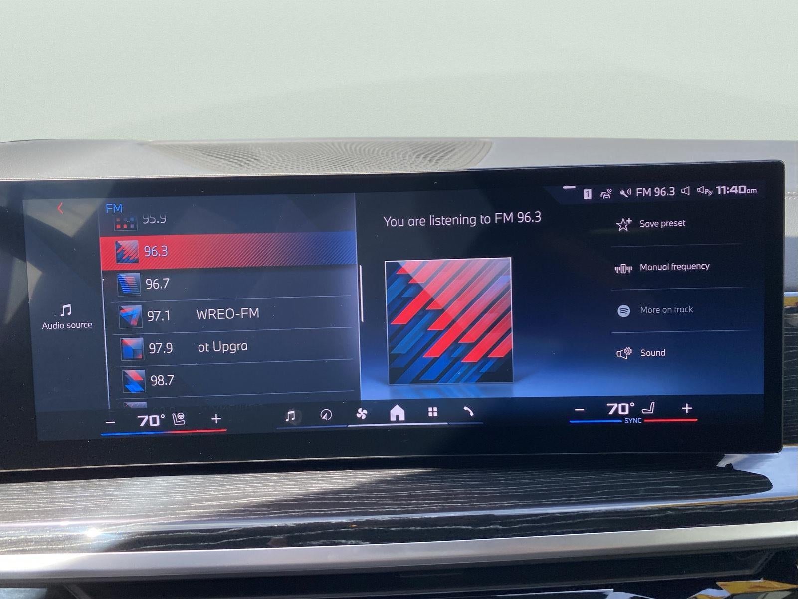 2024 BMW X7 M60i