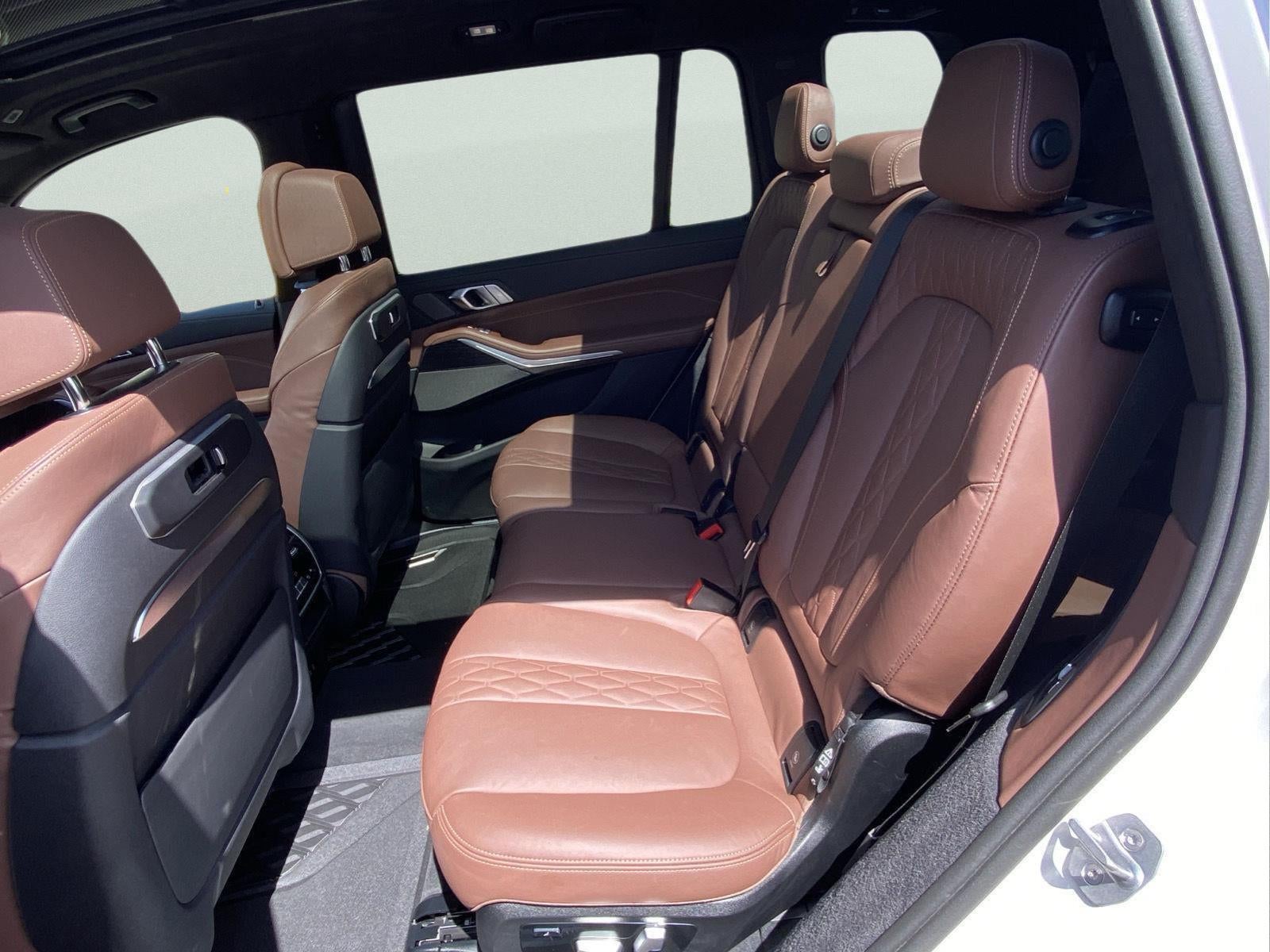 2024 BMW X7 M60i