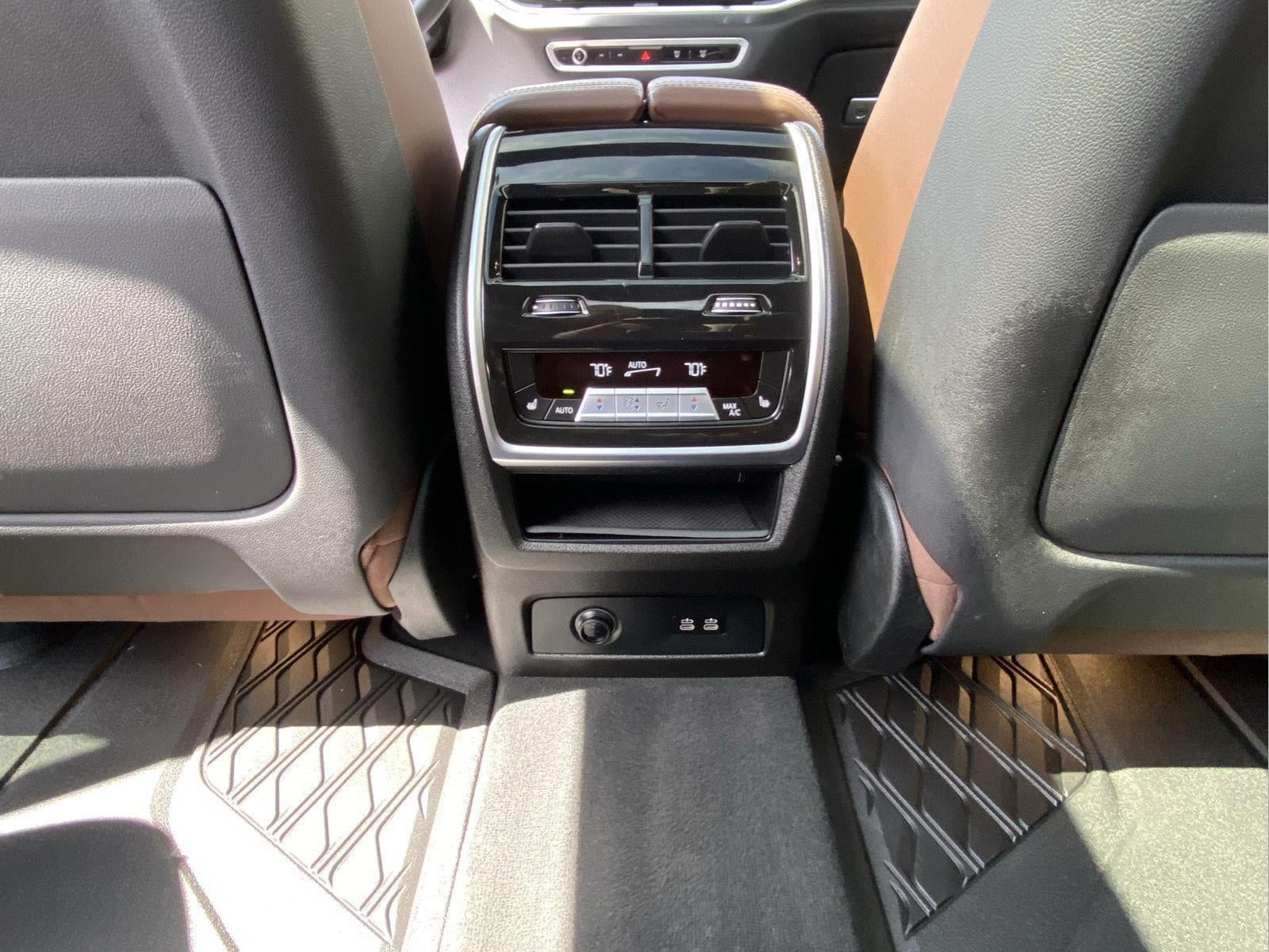 2024 BMW X7 M60i