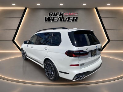 2024 BMW X7 M60i