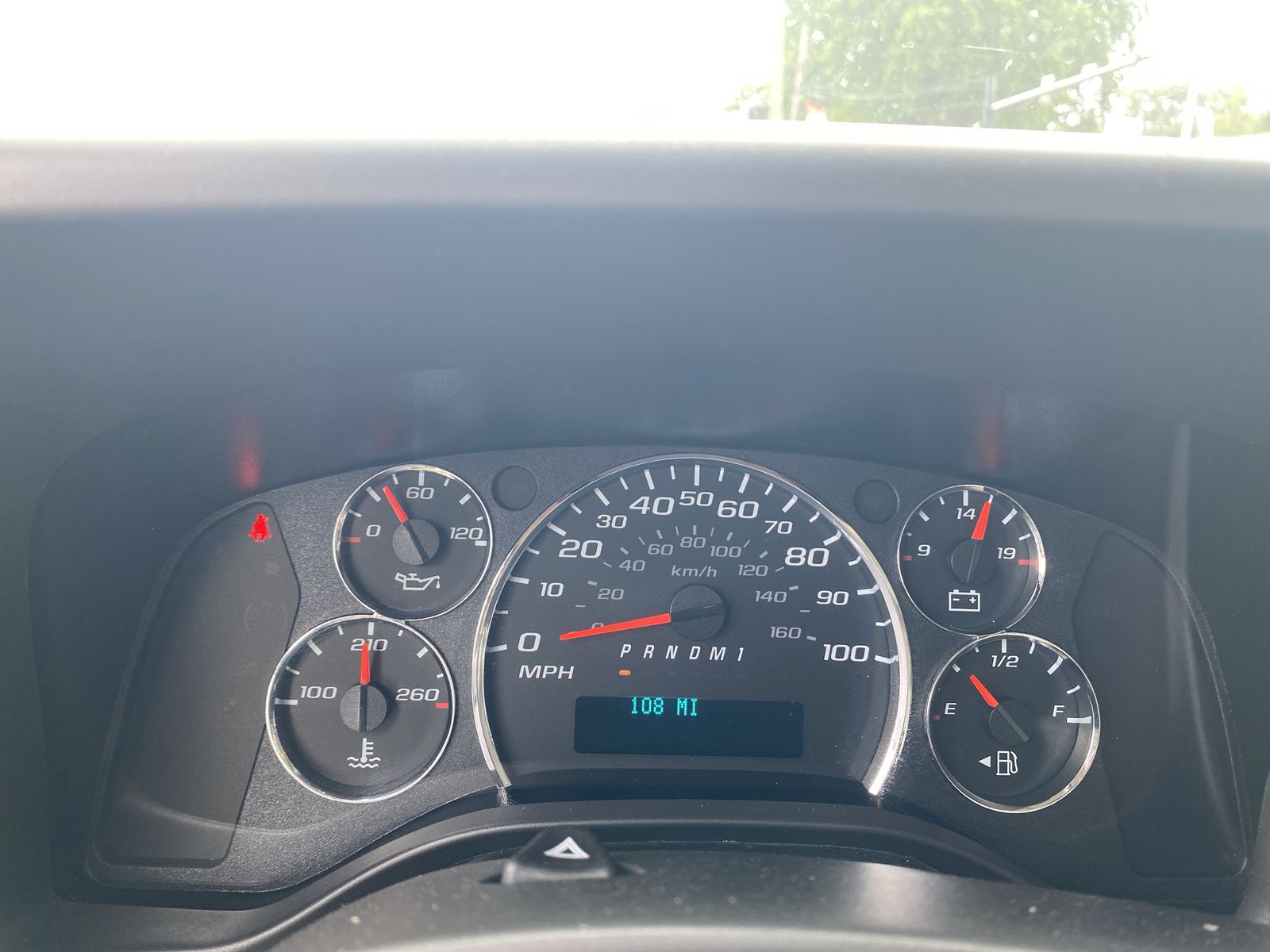 2025 GMC Savana Cutaway 3500 1WT