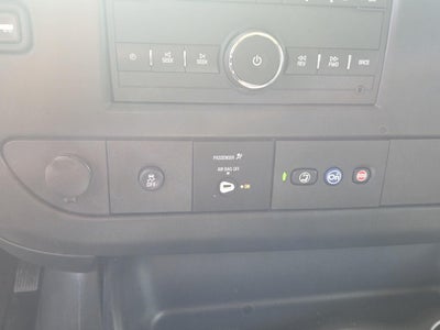 2025 GMC Savana Cutaway 3500 1WT