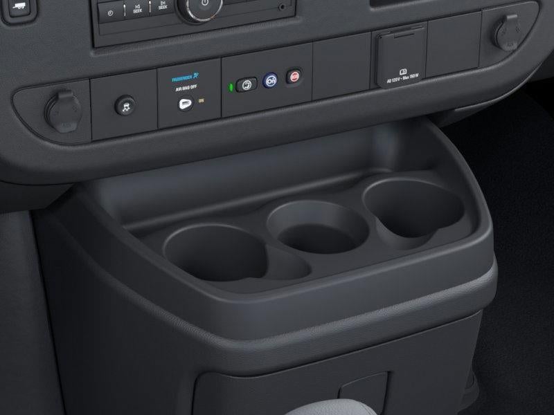 2025 GMC Savana Cutaway 3500 1WT