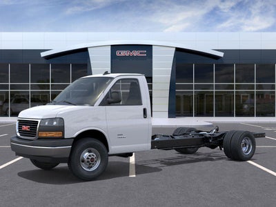 2025 GMC Savana Cutaway 3500 1WT