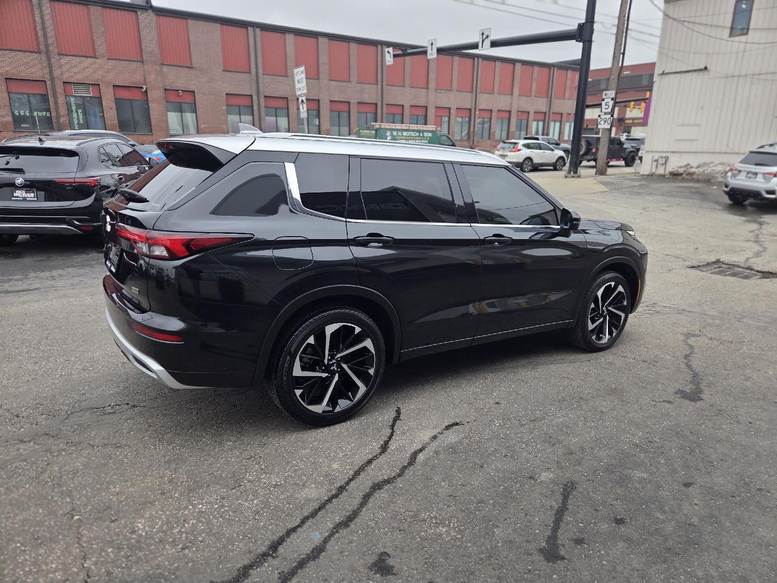 2024 Mitsubishi Outlander SEL Platinum Edition S-AWC