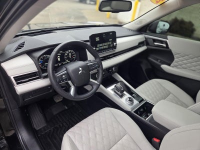 2024 Mitsubishi Outlander SEL Platinum Edition S-AWC