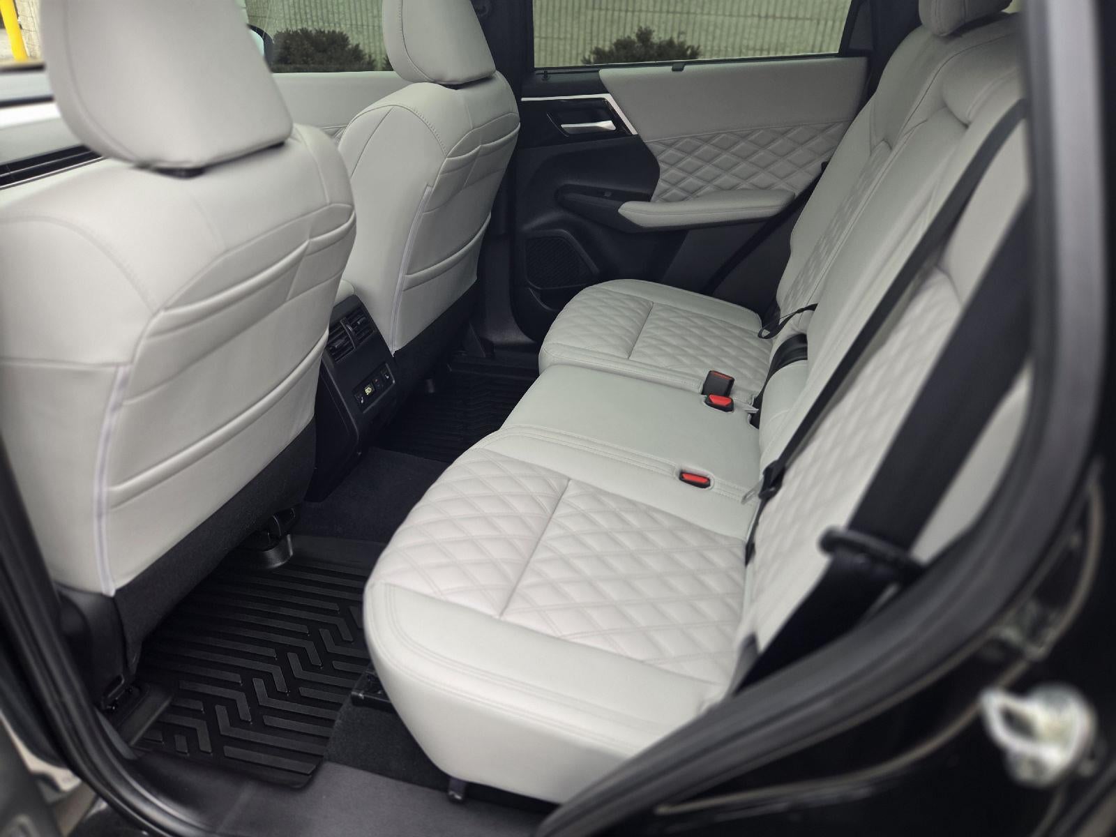 2024 Mitsubishi Outlander SEL Platinum Edition S-AWC