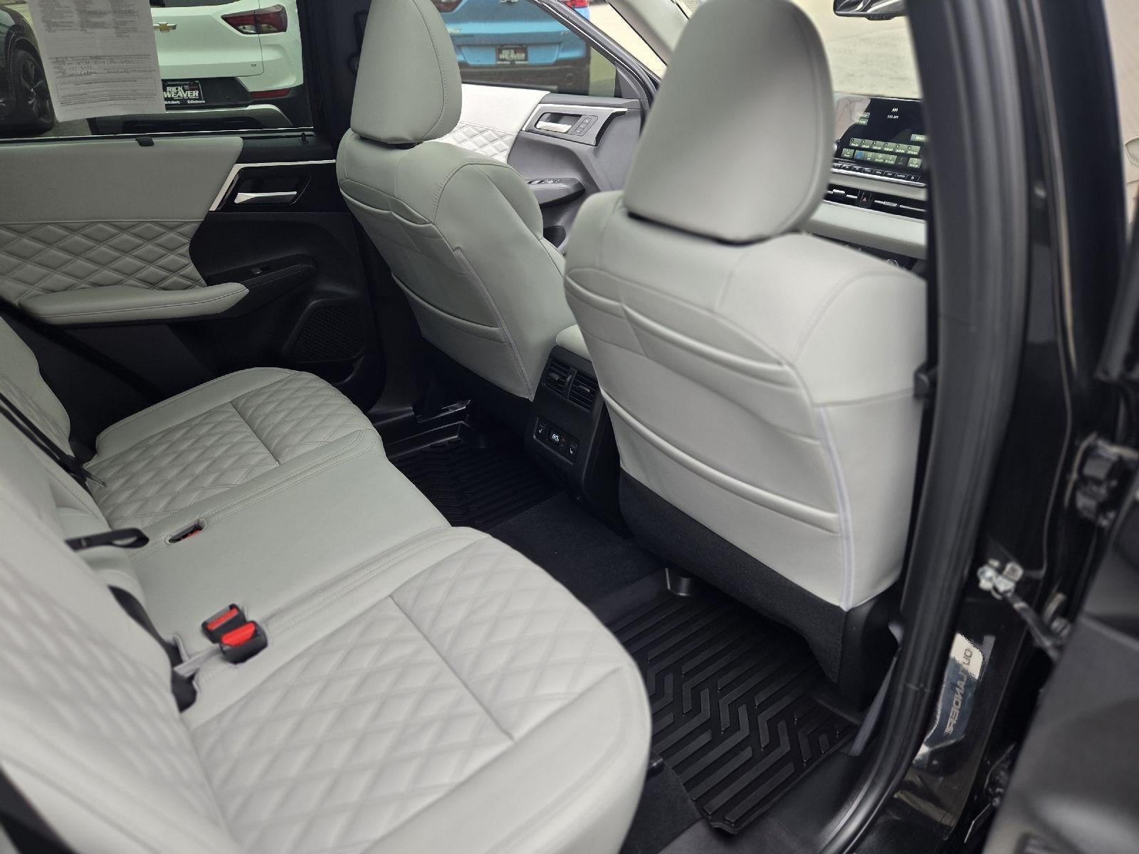 2024 Mitsubishi Outlander SEL Platinum Edition S-AWC