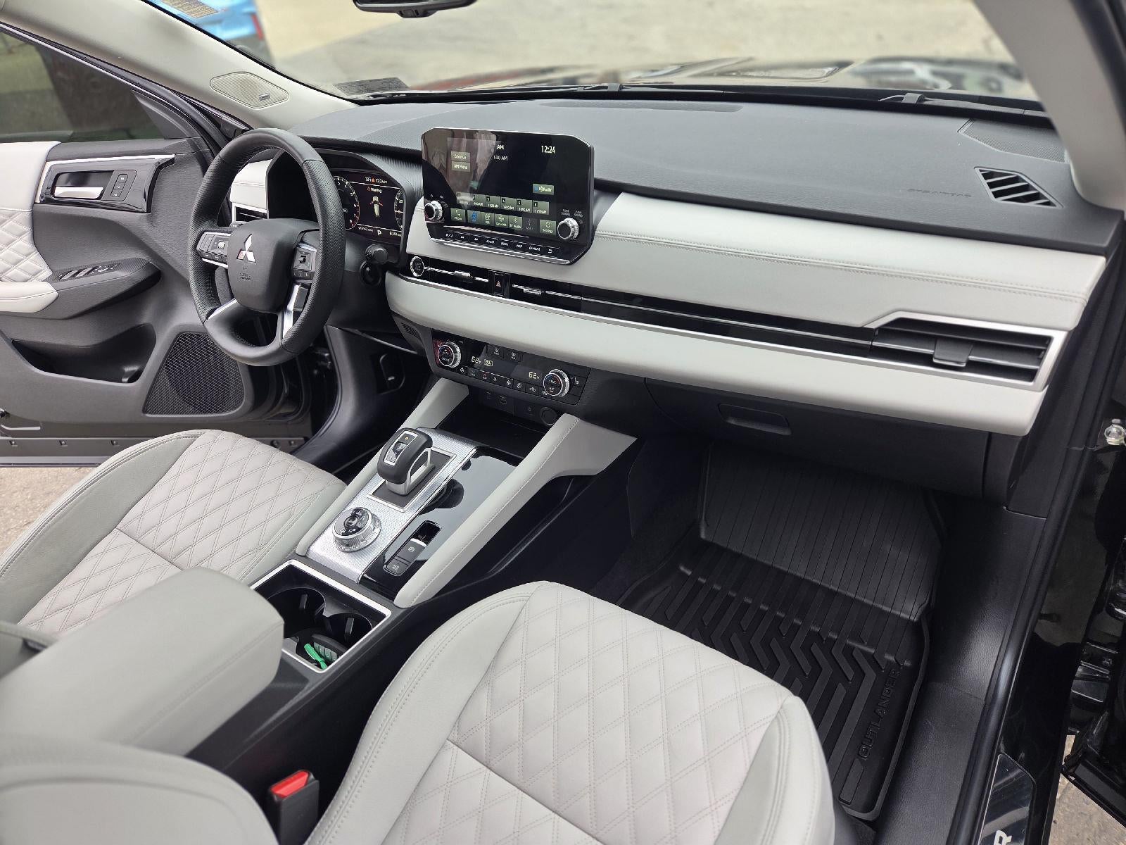 2024 Mitsubishi Outlander SEL Platinum Edition S-AWC