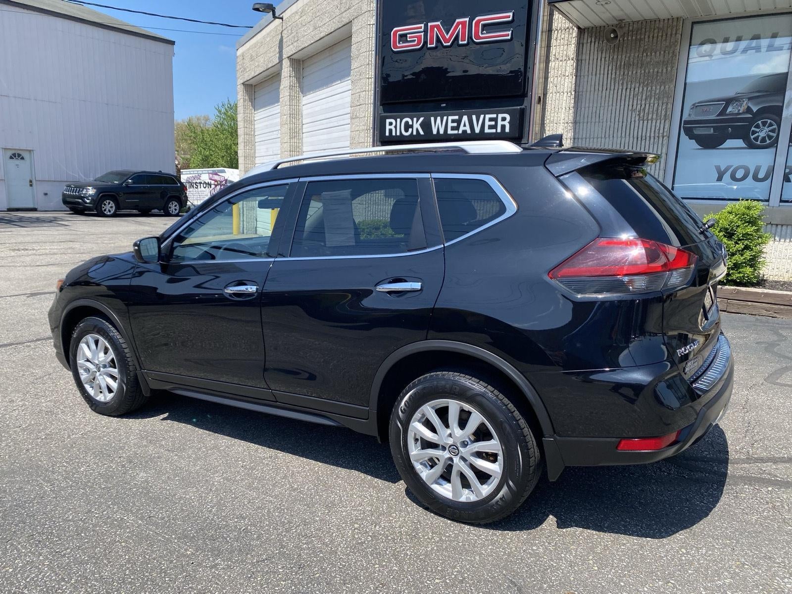 2018 Nissan Rogue SV