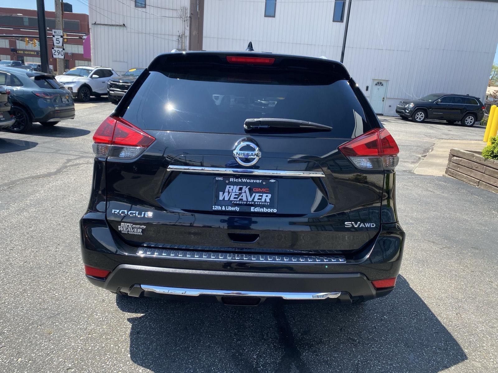 2018 Nissan Rogue SV