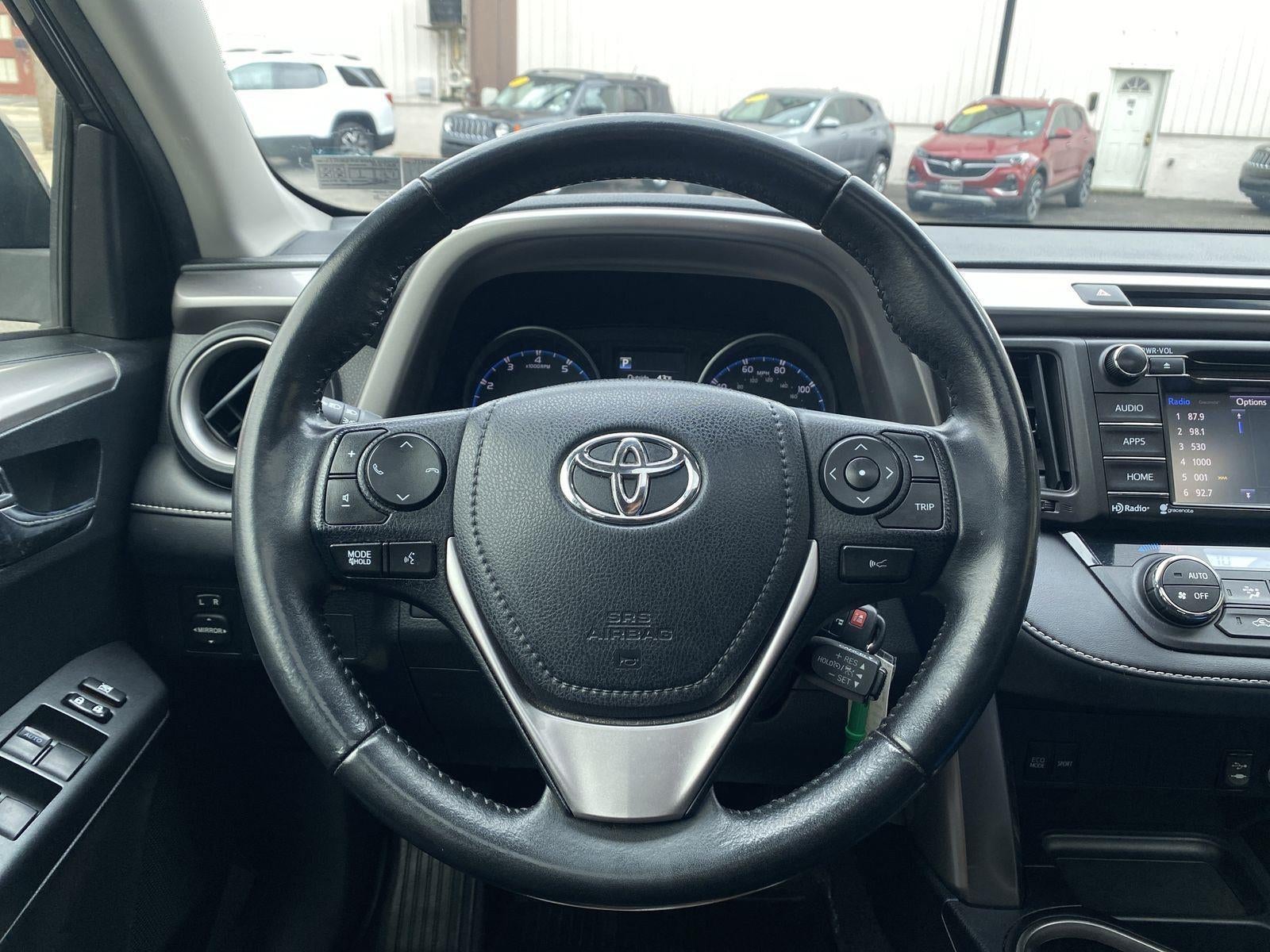 2017 Toyota RAV4 XLE