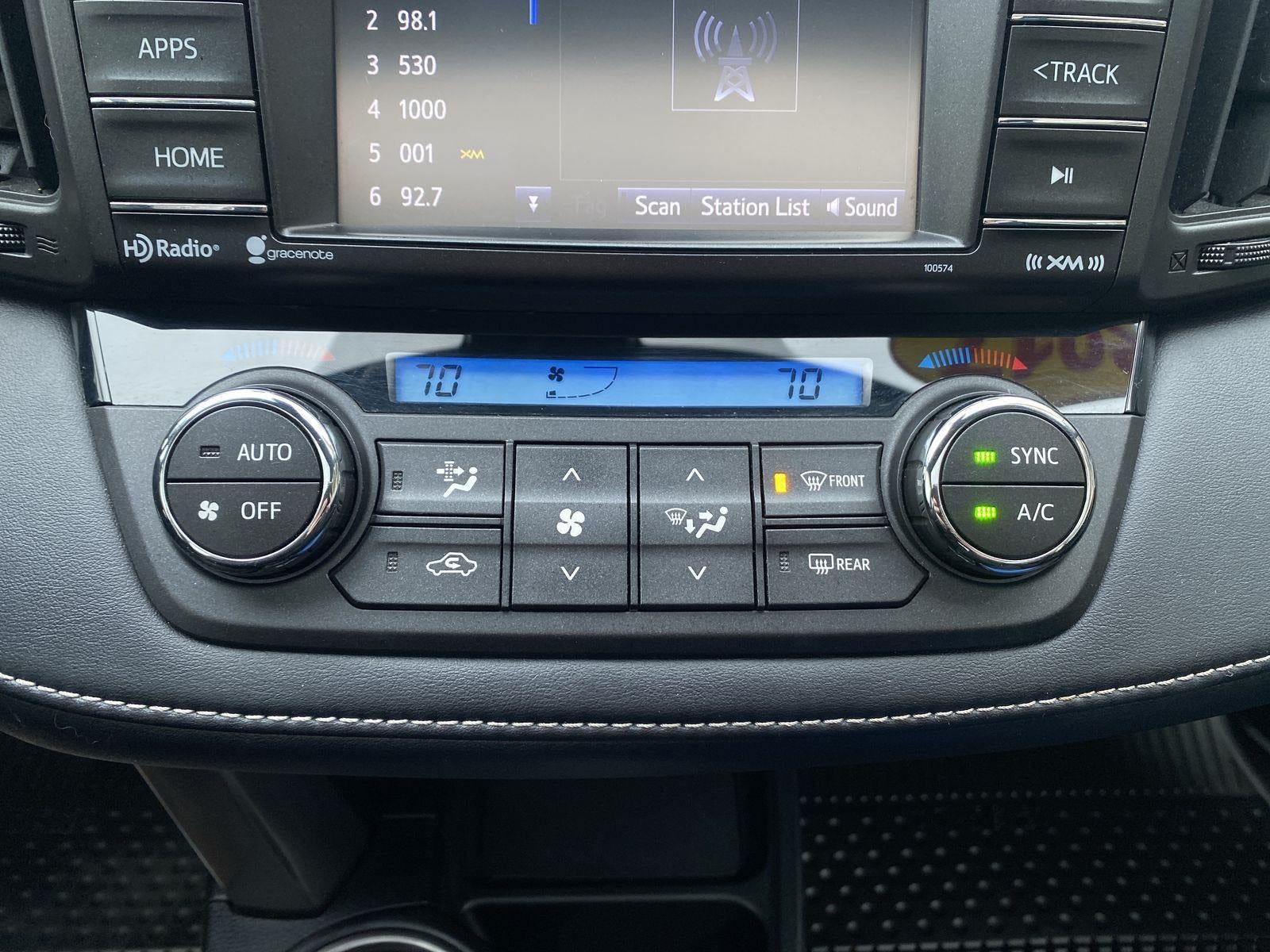 2017 Toyota RAV4 XLE