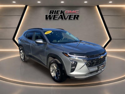 2024 Chevrolet Trax LT