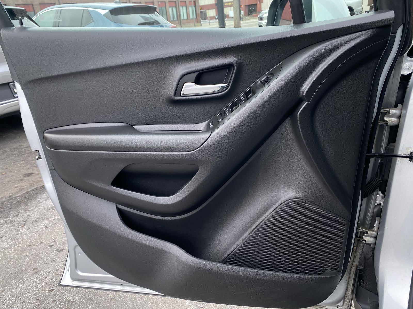 2021 Chevrolet Trax LS