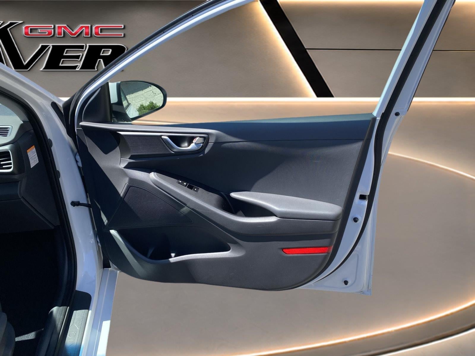 2017 Hyundai Ioniq Hybrid SEL