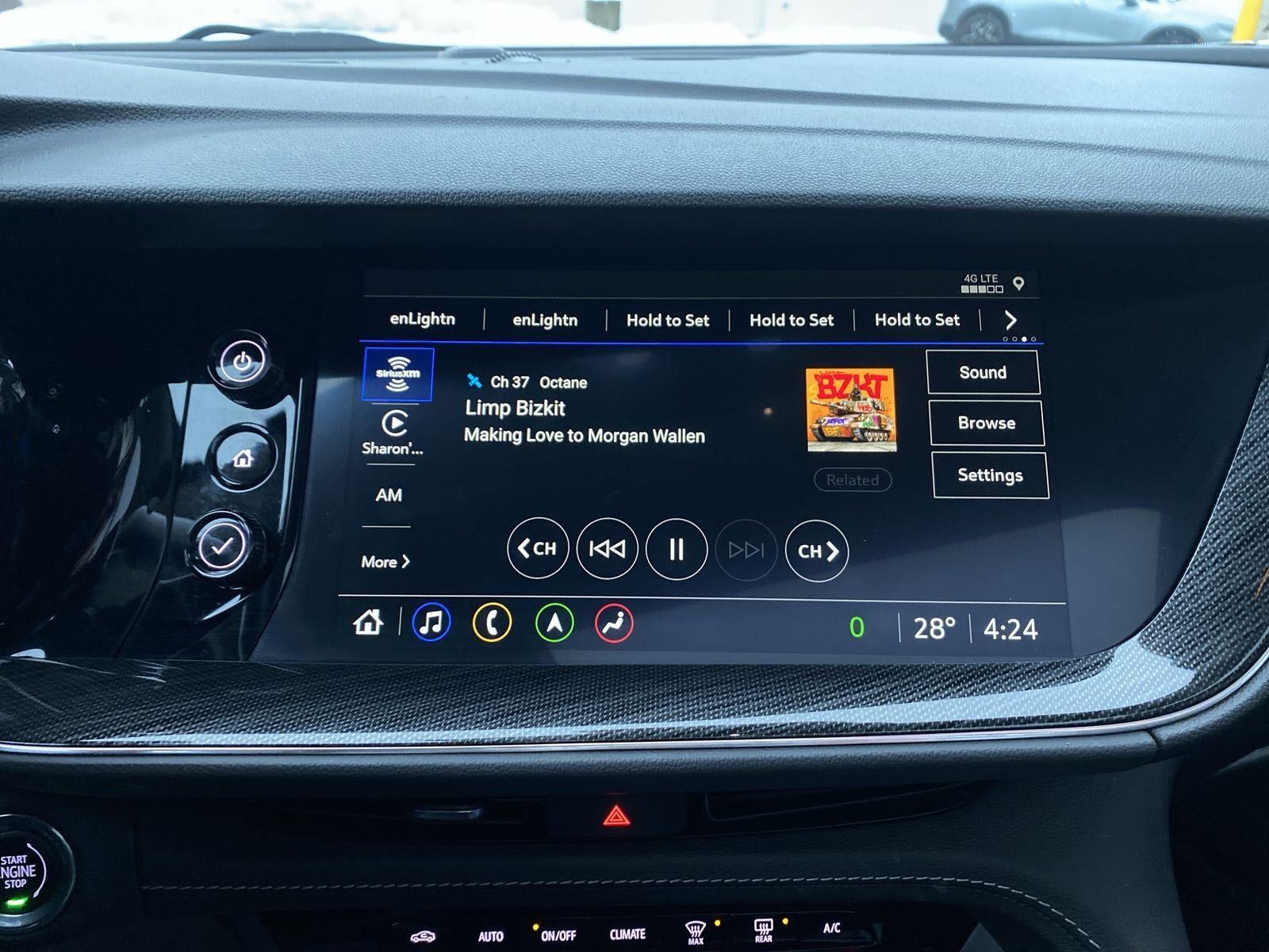 2022 Buick Envision Essence