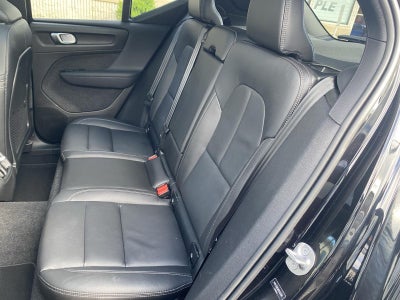 2024 Volvo XC40 Plus Bright Theme