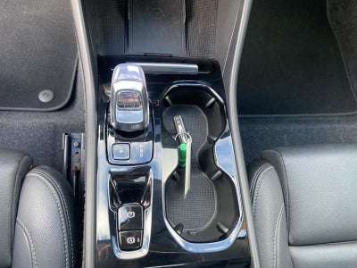2024 Volvo XC40 Plus Bright Theme