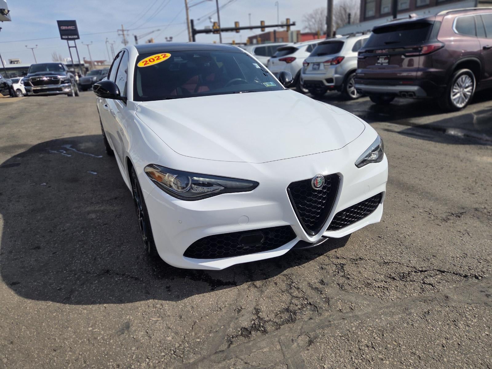 2022 Alfa Romeo Giulia Veloce AWD