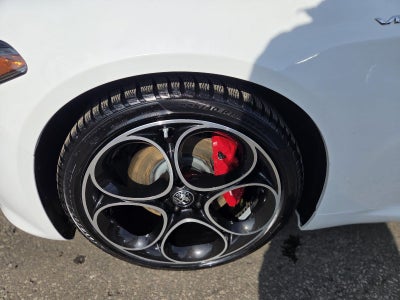 2022 Alfa Romeo Giulia Veloce AWD