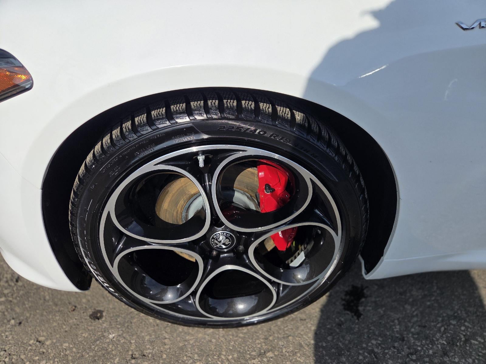 2022 Alfa Romeo Giulia Veloce AWD