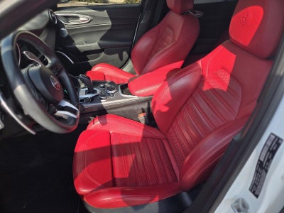 2022 Alfa Romeo Giulia Veloce AWD