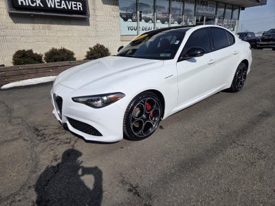 2022 Alfa Romeo Giulia Veloce AWD