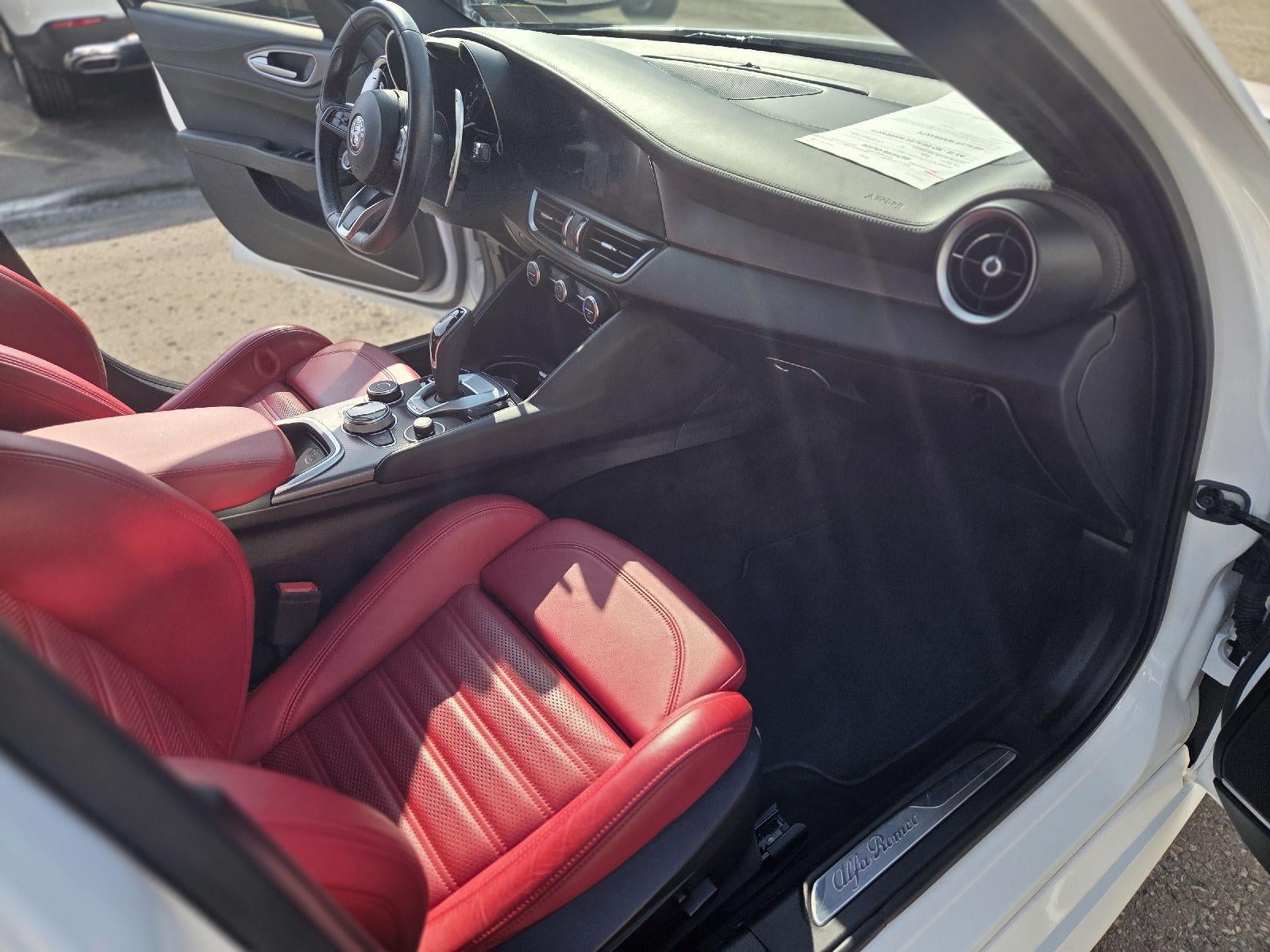 2022 Alfa Romeo Giulia Veloce AWD