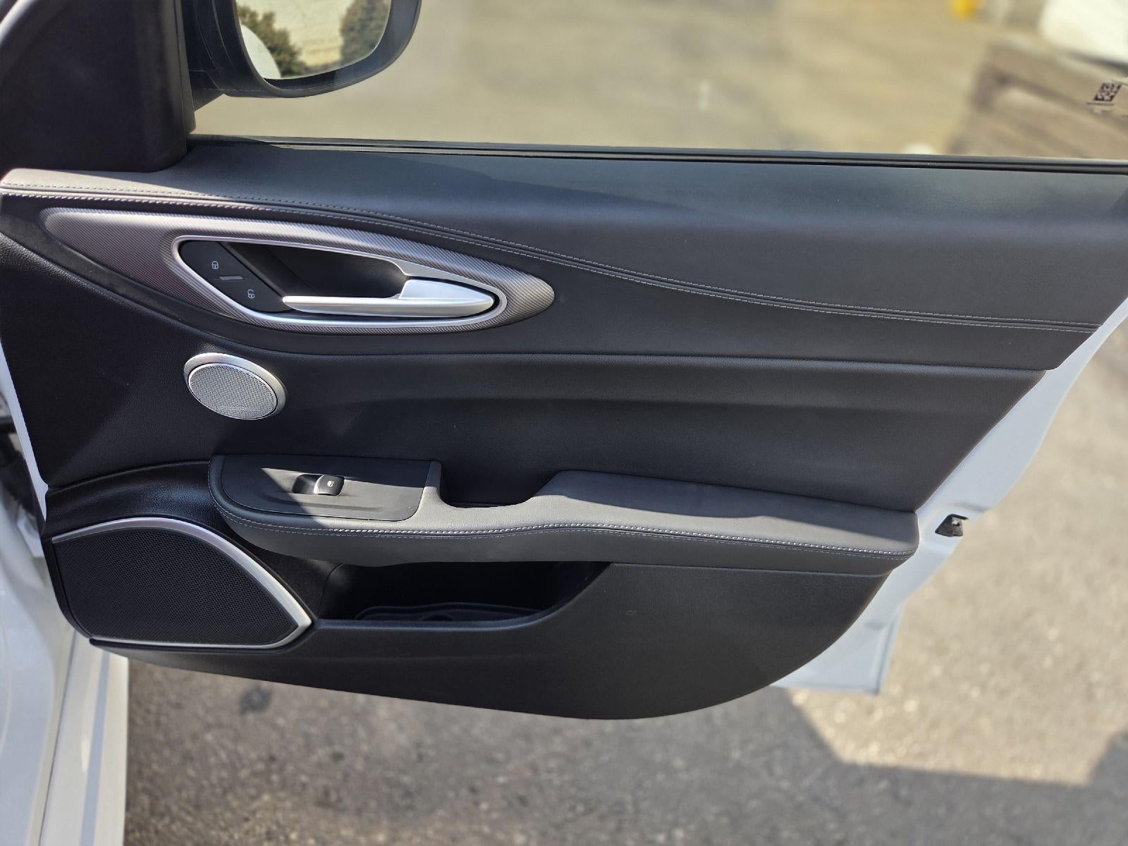 2022 Alfa Romeo Giulia Veloce AWD